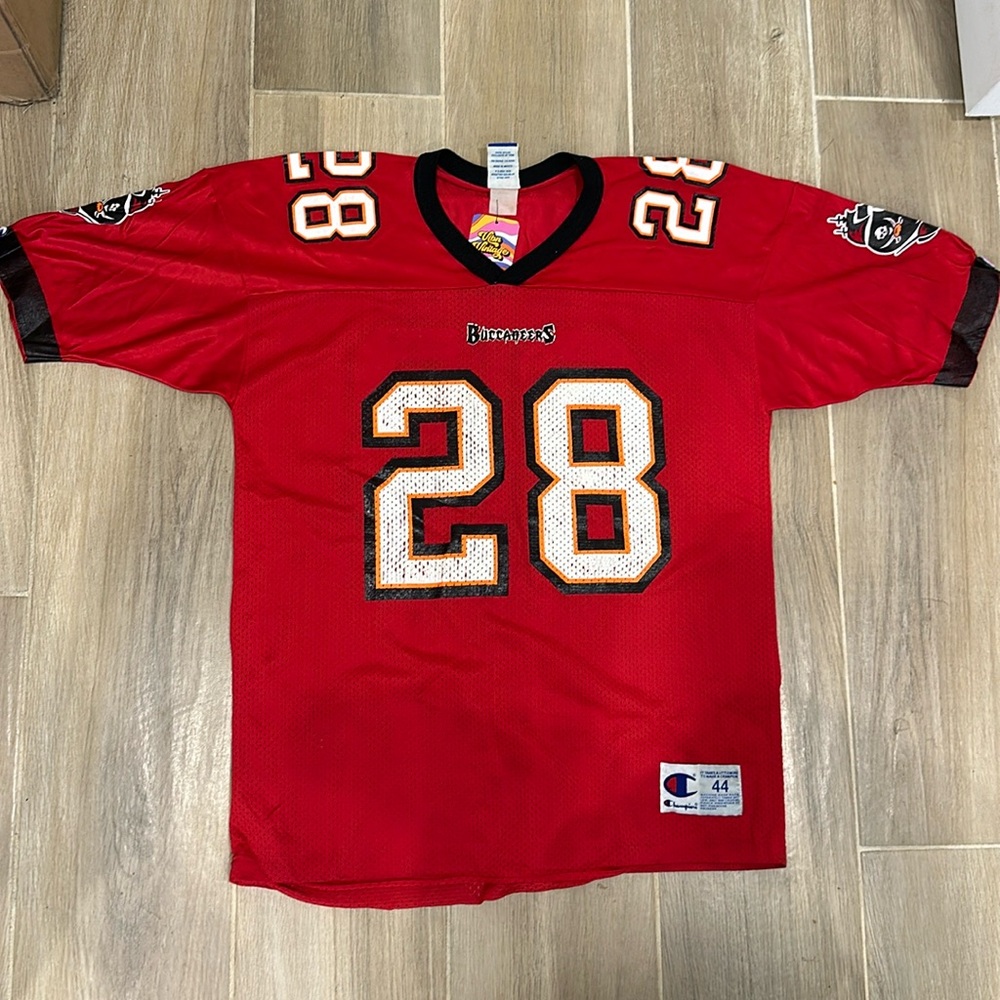 Vintage Warrick Dunn Buccaneers Jersey